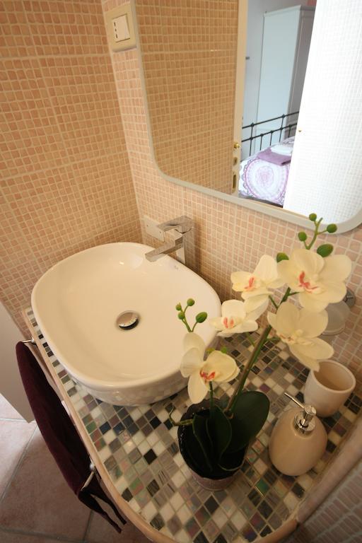 B&B 7 Archi Como Quarto foto
